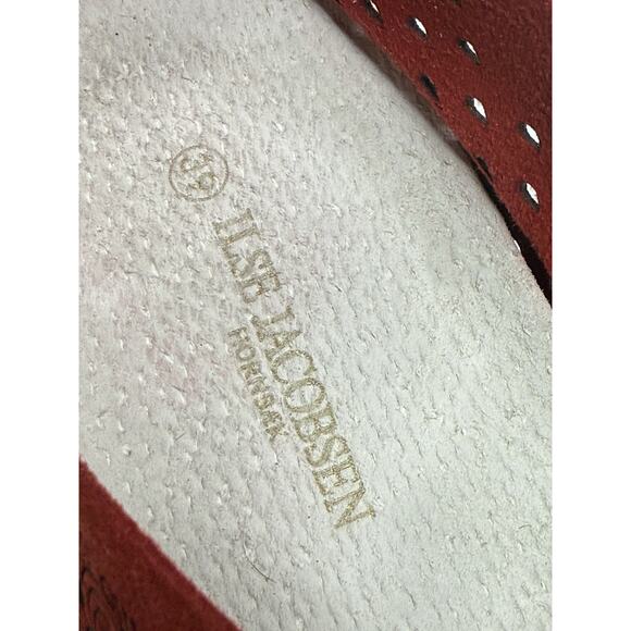 Ilse Jacobsen Tulip Slip On Sneaker Womens EU 39 US 9 Red Textile Perforated - Picture 10 of 11